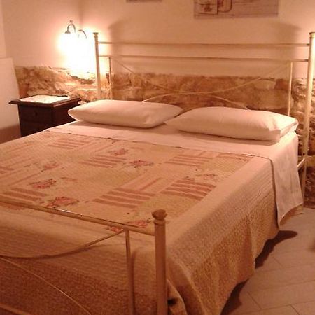 Appartamento Shabby Chic Trapani Cameră foto